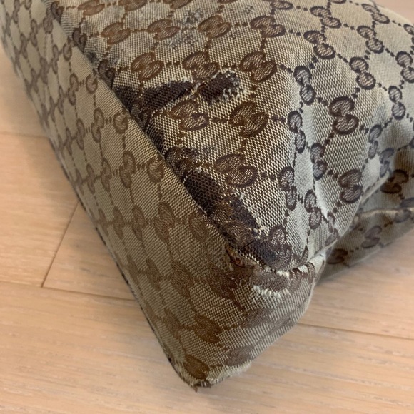 Vintage Gucci horse belt bag - Picture 3 of 15